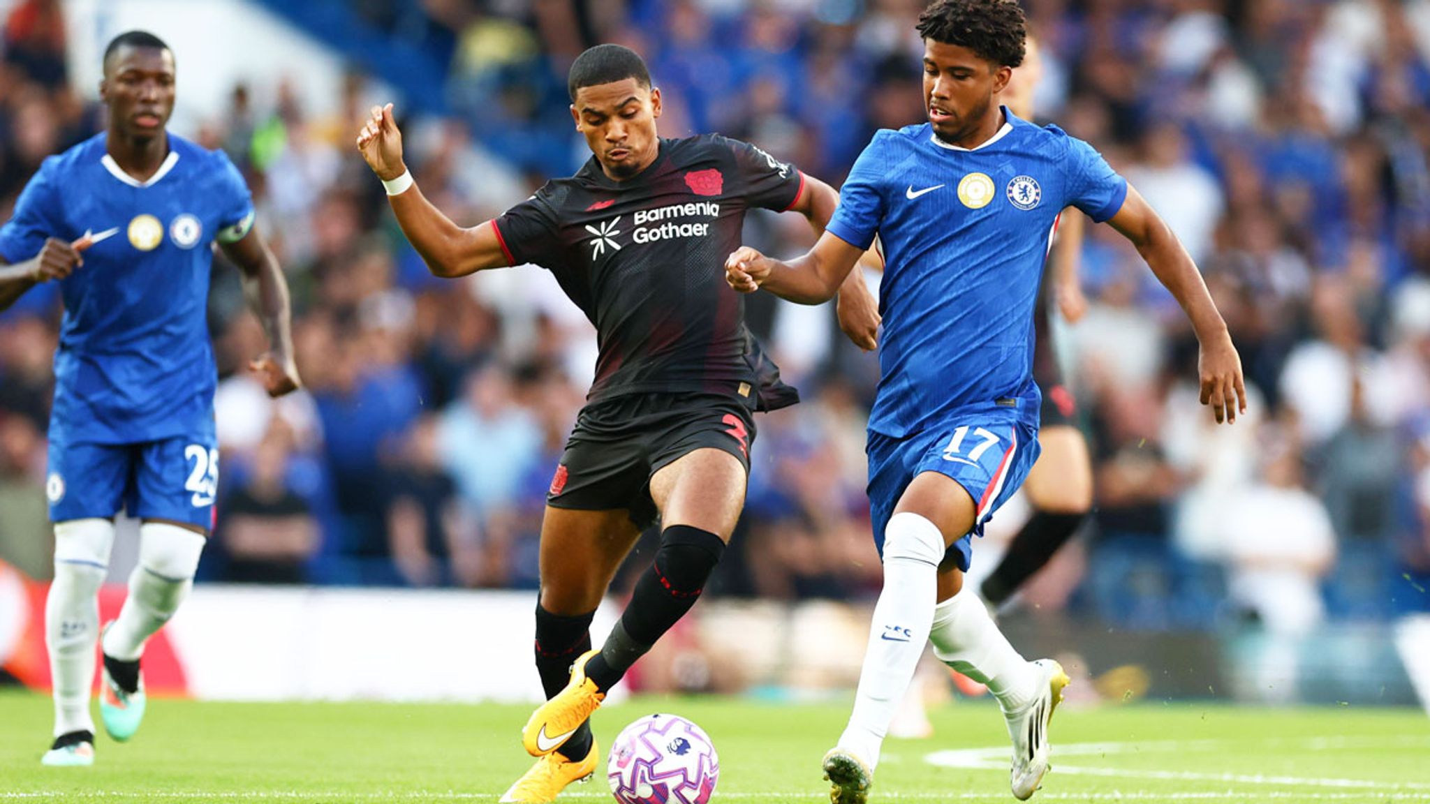 必发APP-德天空：勒沃库森前锋阿德利即将与伯恩茅斯签下长期合约